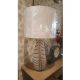 lámpara completa con base de cristal soplado de rayas artesanal y pantalla blanco hueso