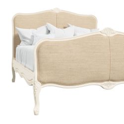 cama de diseño con cabeceza y piecera tapizada en madera maciza marfil